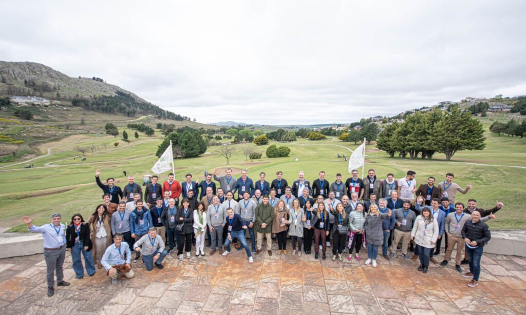 ATICMA Celebra la Exitosa Conmemoración del Décimo Aniversario de la Red Argentina IT en Tandil